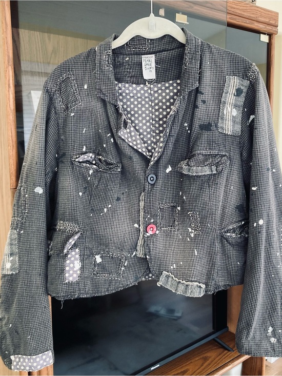 Magnolia Pearl Jackets & Blazers - Magnolia Pearl cropped distressed jacket